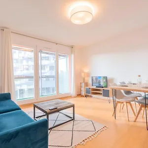 Spacious With Parking And Balcony! Frankrijk